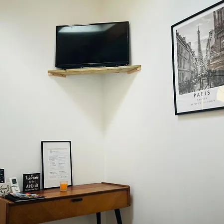 Petite Maison Indépendante à 20min De Paris *